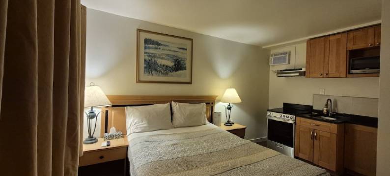 日落汽车旅馆(Sunset Motel)图片