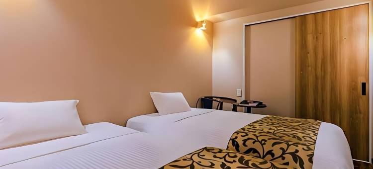 金城先生Color’z KUNINDA＜那覇市久米＞(Mr.KINJO in Color’z KUNINDA)图片