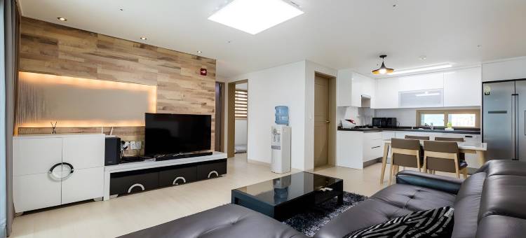 奥克波-家森林公寓酒店(Home Fourest Residence Hotel Okpo)图片