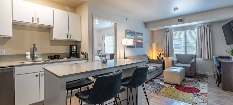 温德姆威奇托水步长住酒店(WaterWalk Extended Stay Wichita)图片