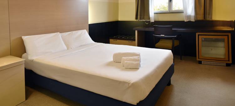 民宿酒店米兰科洛尼奥开间(B&B HOTEL Milano Cologno Studios)图片