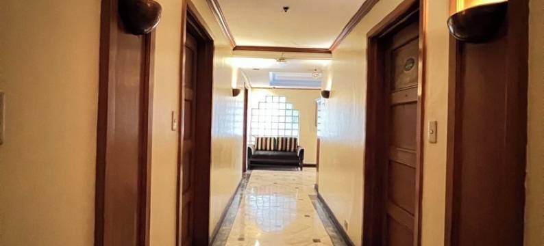 木星套房酒店(Jupiter Suites)图片