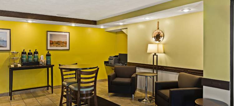 特拉弗斯城品质旅馆(Quality Inn Traverse City)图片