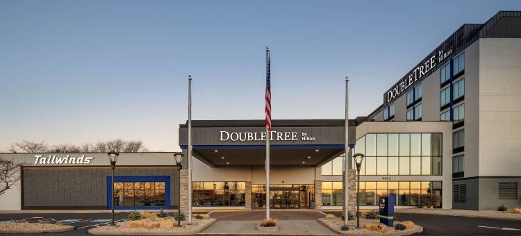 东麦迪逊希尔顿逸林酒店(Doubletree by Hilton East Madison East)图片