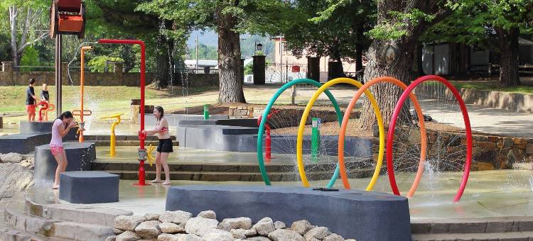 NRMA明媚假日公园(Nrma Bright Holiday Park)图片