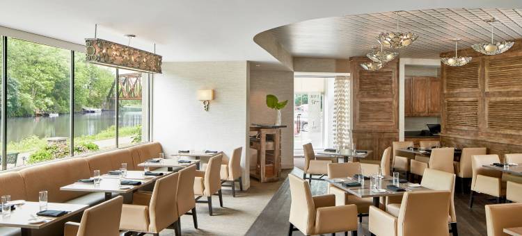 德尔蒙特罗切斯特万丽Spa酒店(The Del Monte Lodge Renaissance Rochester Hotel & Spa)图片