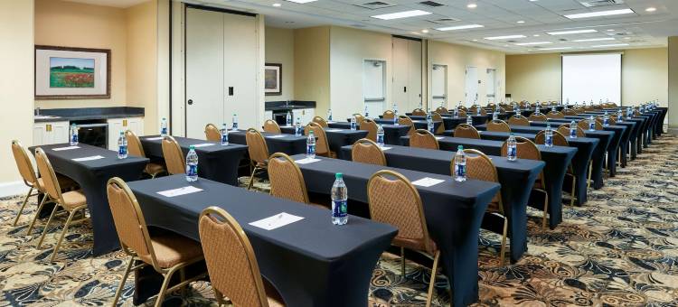 康科德夏洛特欢朋套房酒店(Hampton Inn & Suites Concord Charlotte)图片