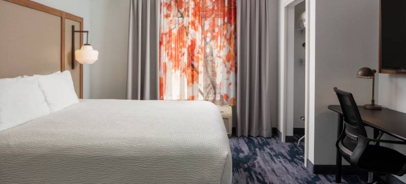 华尔顿堡海滩-埃格林空军基地万枫酒店(Fairfield Inn & Suites Fort Walton Beach-Eglin AFB)图片