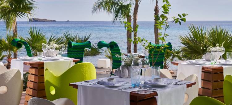 阿夸格兰德艺术奢华海滨度假酒店 - 仅限成人(Aquagrand Artistic Luxury Beach Resort - Adults Only)图片