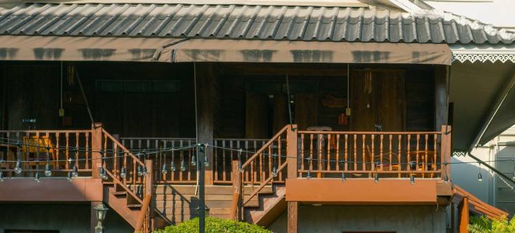 武里府画廊饭店(Buri Gallery House)图片