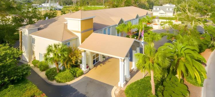 Holiday Inn Express SAINT SIMONS岛(Holiday Inn Express SAINT SIMONS ISLAND by IHG)图片
