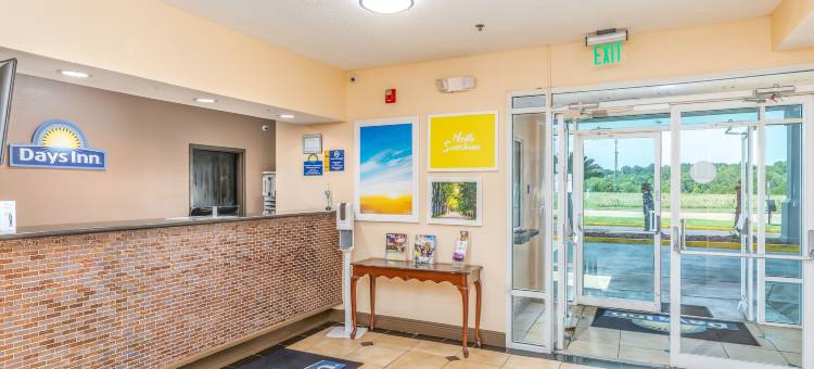 蒙哥马利体育馆戴斯酒店(Days Inn by Wyndham Coliseum Montgomery Al)图片