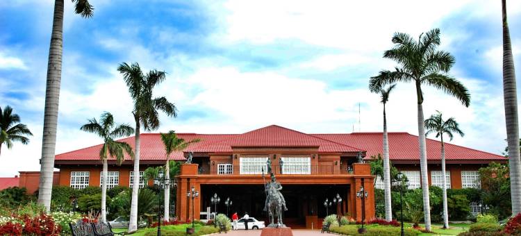 佬沃海景假日酒店(Fort Ilocandia Resort Hotel)图片