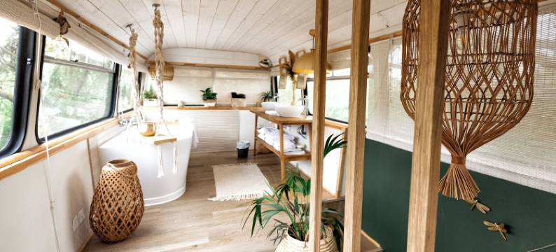 波希米亚之夜(Nuitées Bohèmes)图片