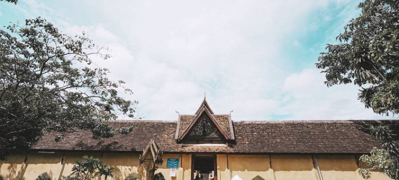 四季河畔酒店(Seasons Riverside Hotel)图片