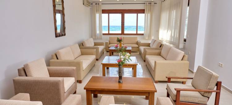 尼罗斯海滩(Niros Beachfront Aparthotel)图片