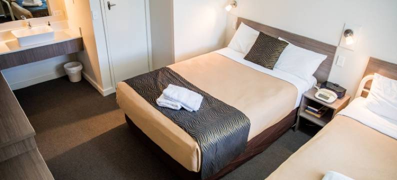 丁香城汽车旅馆及牛排餐厅(Lilac City Motor Inn & Steakhouse)图片