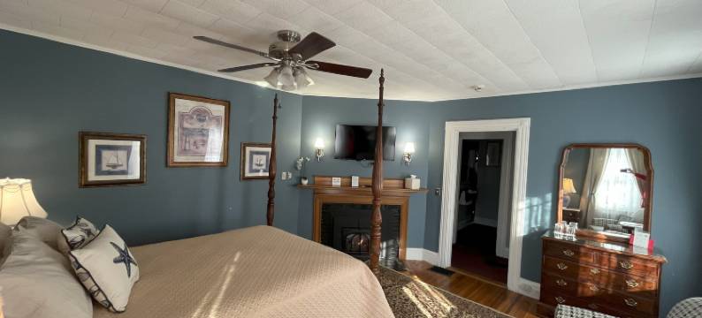 萨尔泰尔旅店水滨民宿(Saltair Inn Waterfront B&B)图片