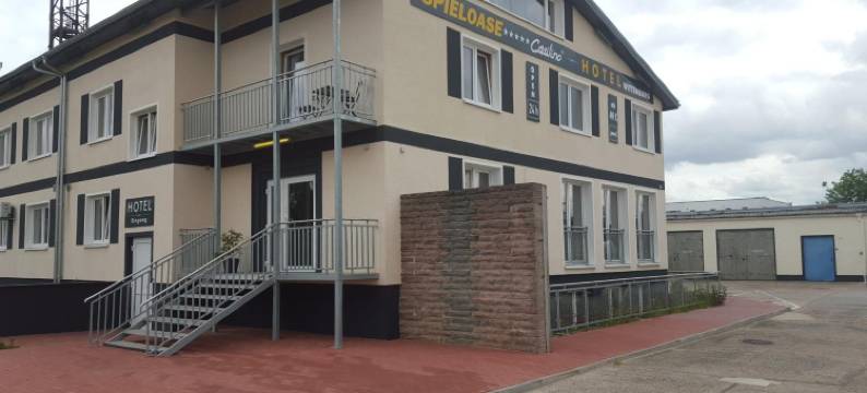 维滕堡 A24 卡溪利诺酒店(Casilino Hotel A 24 Wittenburg)图片