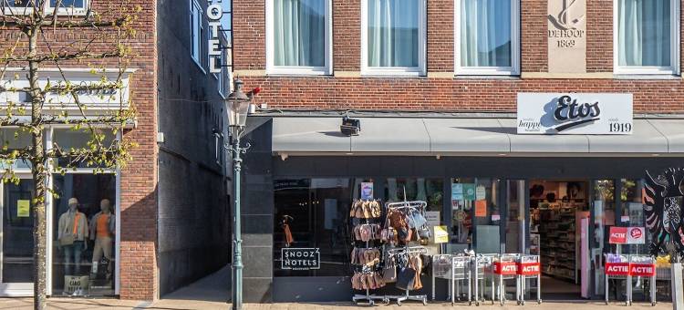 Snoozz酒店(Snoozz Hotels Bolsward Boutique Hotel Zonder Receptie Met Digitale Sleutel)图片