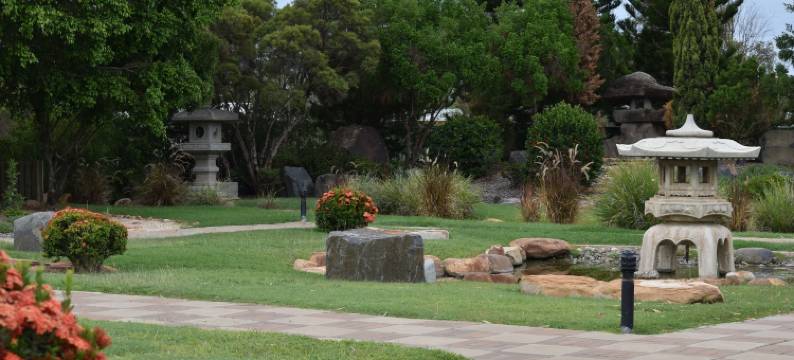 黑钻汽车旅馆(Black Diamond Motel)图片