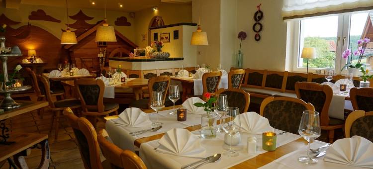 奥兹泽特沃德酒店(Waldhotel Auszeit Mit Restaurant & Café)图片