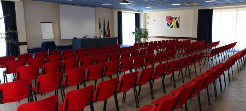 欧罗酒店(Euro Hotel)图片