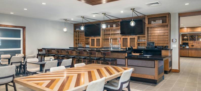 曼彻斯特机场贝德福德福朋喜来登酒店(Four Points by Sheraton Bedford Manchester Airport)图片