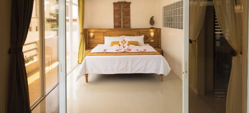 棕榈湾度假村(Palms Cove Resort)图片