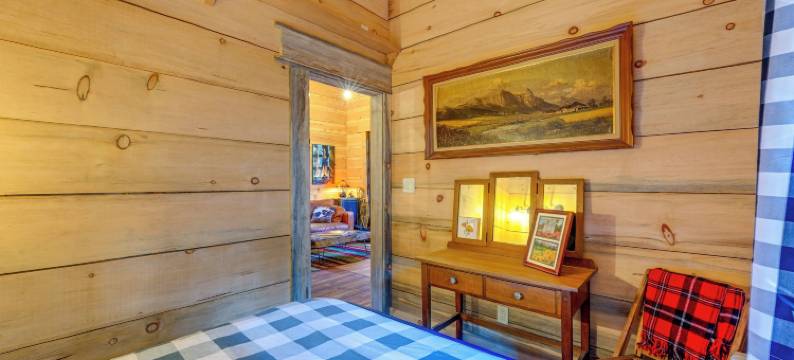 溪边小屋 ~ 20 英里到国王峡谷公园!(Creekside Cabin about 20 Mi to Kings Canyon Park!)图片