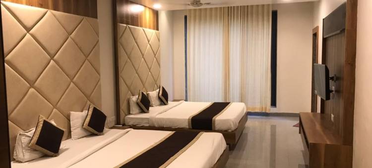 迪维亚酒店和餐厅(Divya Hotel & Restaurant)图片
