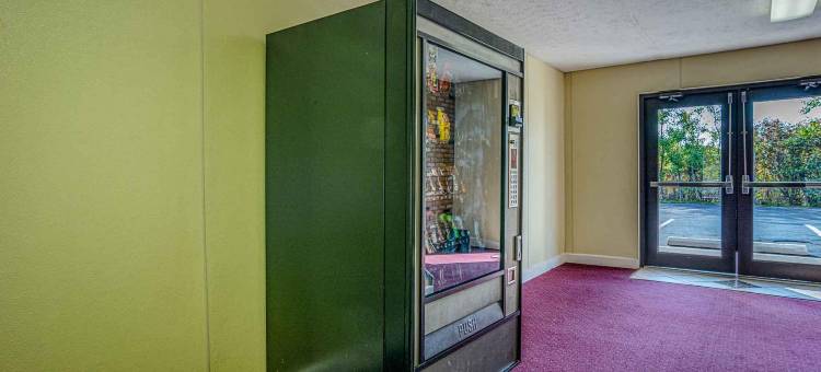 俄亥俄扬斯敦 6 号汽车旅馆(Motel 6 Youngstown, Oh)图片