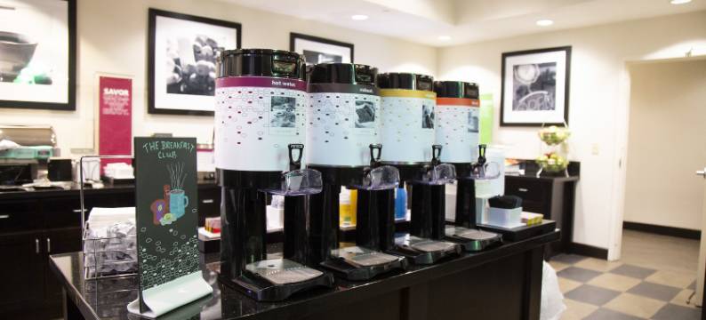 莎朗欢朋酒店(Hampton Inn & Suites Sharon)图片