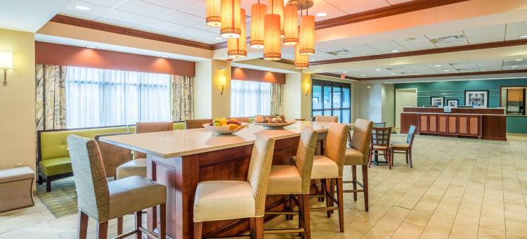 希尔顿欢朋酒店-米德尔敦(Hampton Inn Middletown)图片