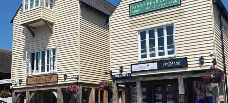 莫尔登套房住宿酒店(Staycations Maldon Suites)图片