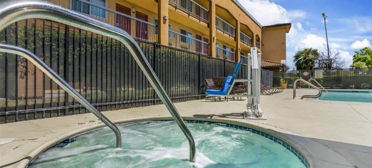 普莱森顿贝斯特韦斯特优质酒店(Best Western Plus Pleasanton Inn)图片