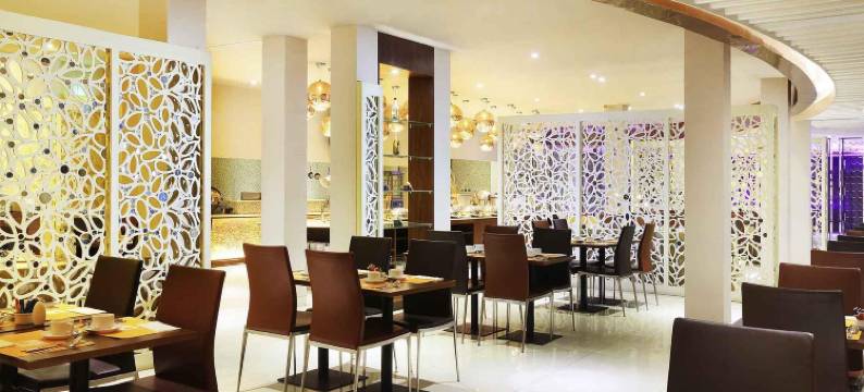 汉杰鲁马辰机场诺富特酒店(Novotel Banjarmasin Airport)图片