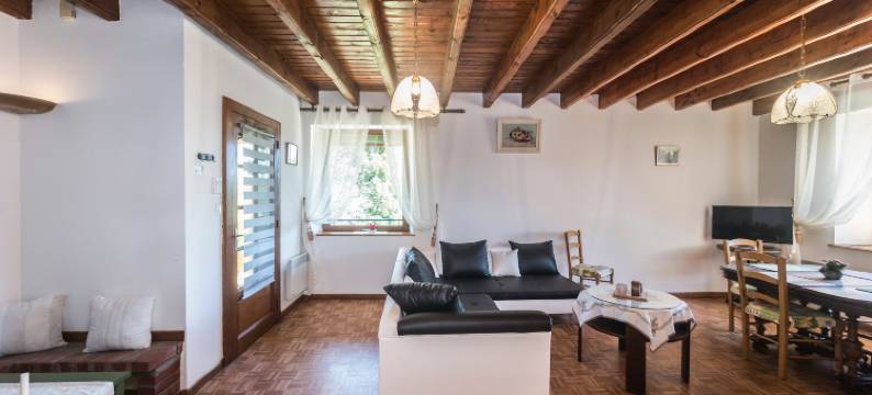 Apartment in Darney with Meadow Views图片