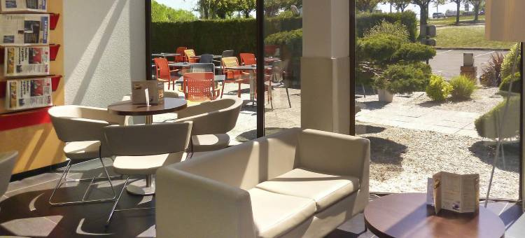 桑特宜必思酒店(Ibis Saintes)图片