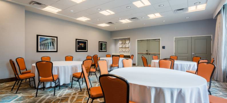 弗吉尼亚莱斯顿希尔顿Homewood Suites酒店(Homewood Suites by Hilton Reston)图片