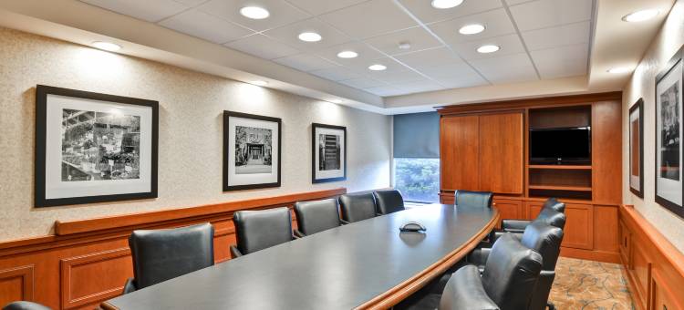 希尔顿欢朋酒店-亨德森维尔(Hampton Inn Hendersonville)图片