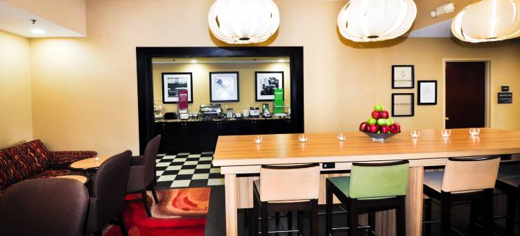 希尔顿欢朋酒店-卡罗尔顿(Hampton Inn Carrollton)图片