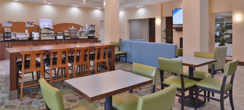 智选假日套房酒店-迪尔伯恩西南/底特律地区(Holiday Inn Express & Suites DEARBORN SW - DETROIT AREA by IHG)图片