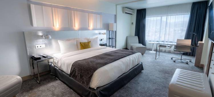 特立尼达丽筠酒店(Radisson Hotel Trinidad)图片