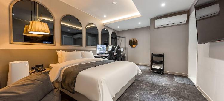 天安诺布莱斯酒店(Cheonan Noblesse Hotel)图片