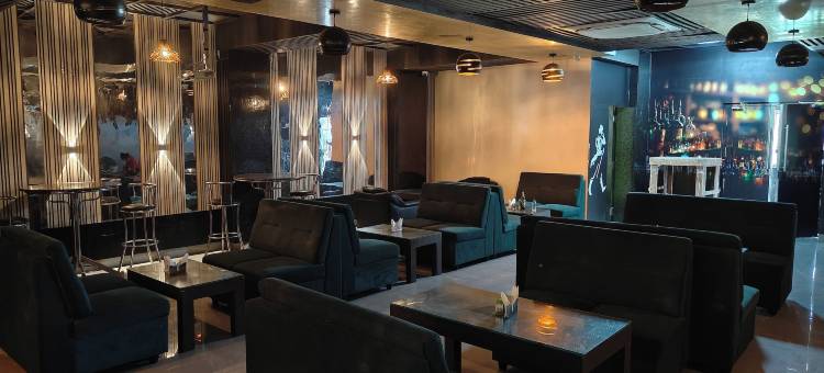 RR格兰德旅馆(RR Grand Inn)图片