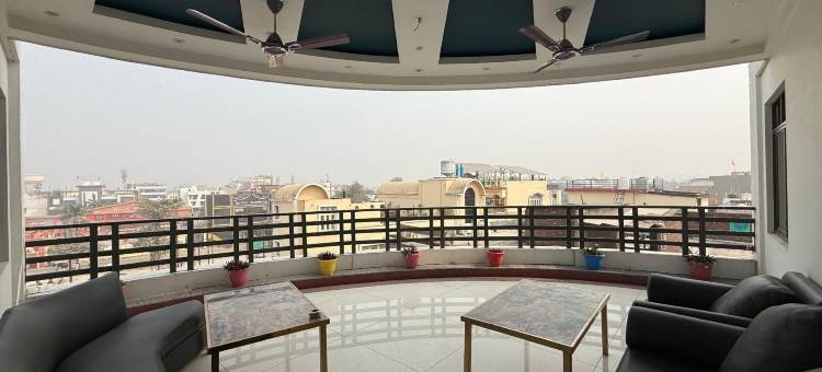 希夫鲁恩酒店(Hotel Shivruun)图片