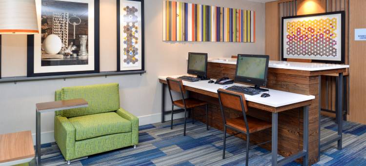 罗切斯特智选假日酒店 - 大学区(Holiday Inn Express ROCHESTER - UNIVERSITY AREA by IHG)图片