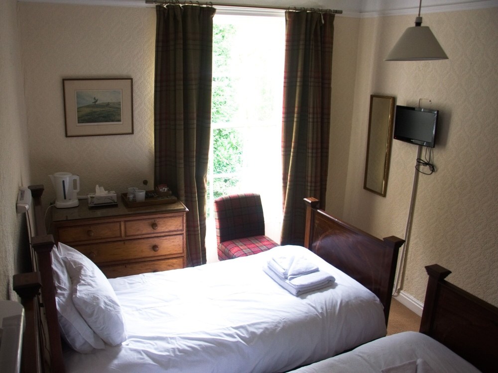 Horseshoe Hotel Over view