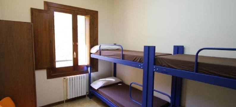 阿尔伯格罗克斯布兰科斯旅舍(Alberg Roques Blanques)图片